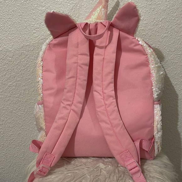 Unicorn 🦄 sequins back pack - Picture 3 of 5